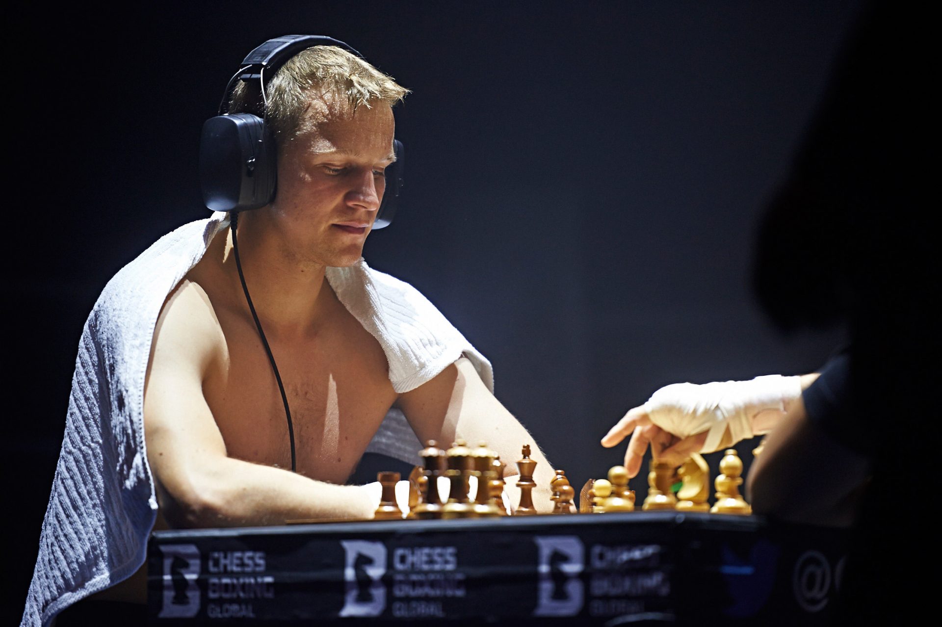 Chess Boxing — The Offbeat Athlete